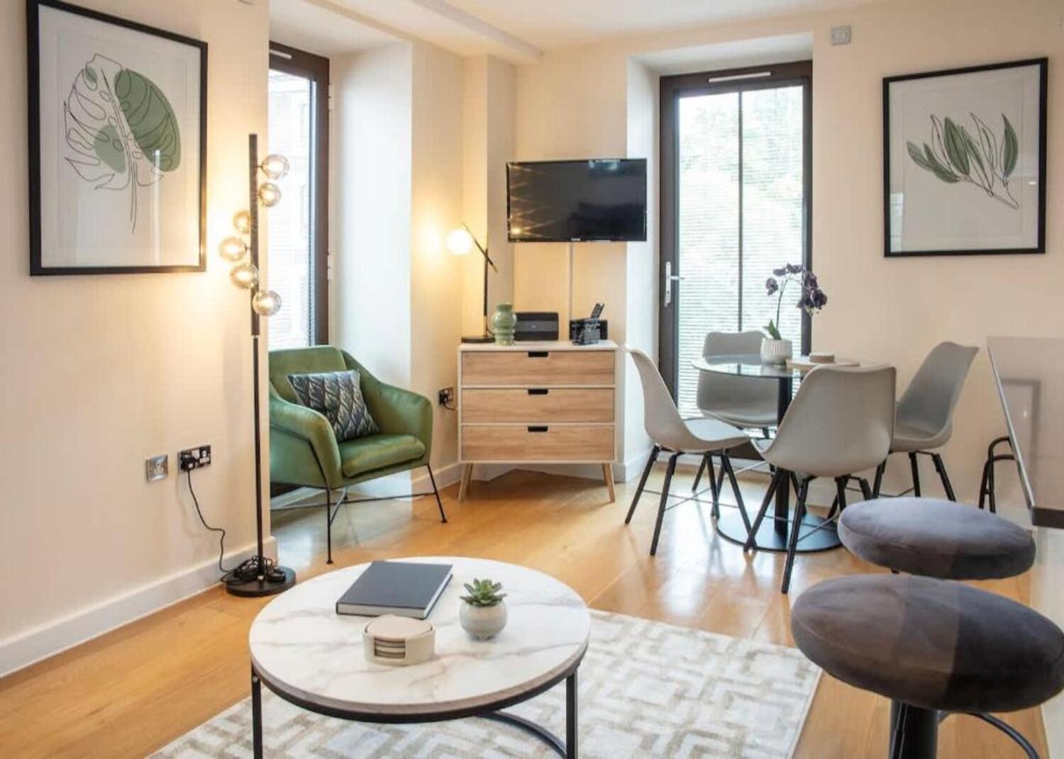 Westminster 2 Bed 2 Bath Apartment Londýn Exteriér fotografie